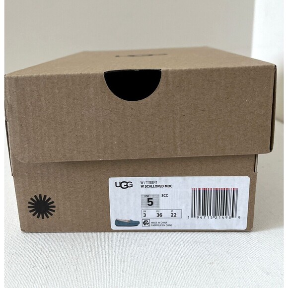 New UGG Scalloped Women Fashion Moccasin Slippers US Size 5 SCC - Picture 8 of 8